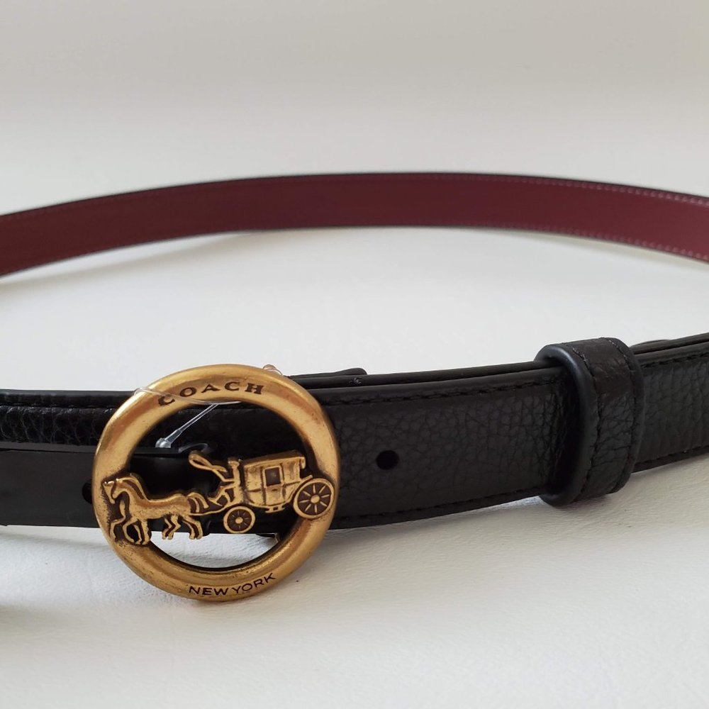 NEW Coach Black Horse Carriage Buckle leather Belt - Picture 5 of 8